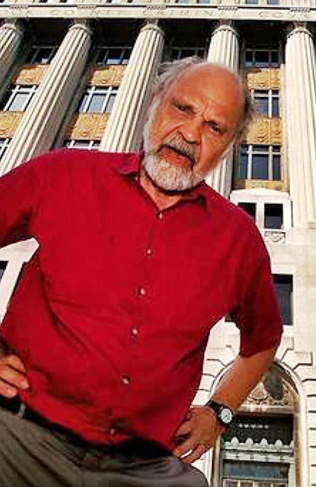 Mike Gray photos,John Morayniss photos,Tom Wlaschiha photos,Courteney Cox photos,Matt Witten photos,Kimee Balmilero photos