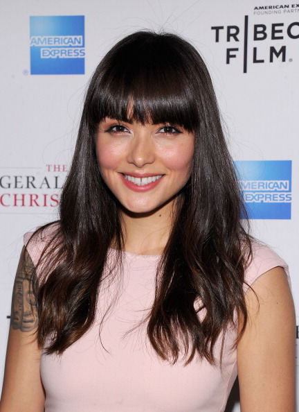 Daniella Pineda photos,Julie Bowen photos,Kurt Fuller photos,Malin Akerman photos,Kevin Hanchard photos,Michael Welch photos