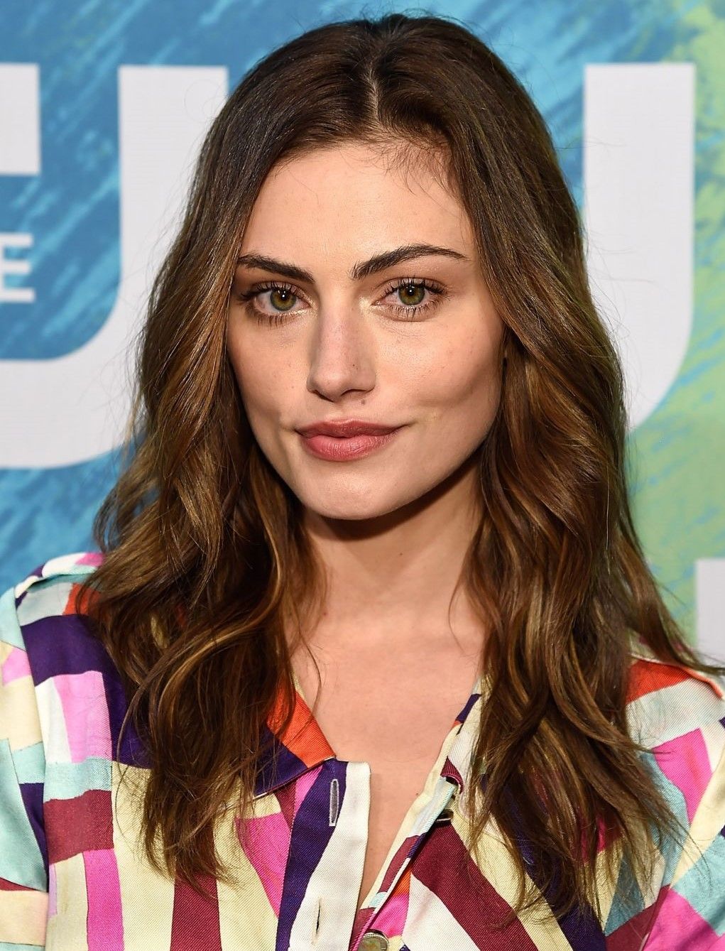 Phoebe Tonkin photos,Laurie Holden photos,David Walton photos,Giancarlo Esposito photos,Emerson Brooks photos,Richard Hopkins photos