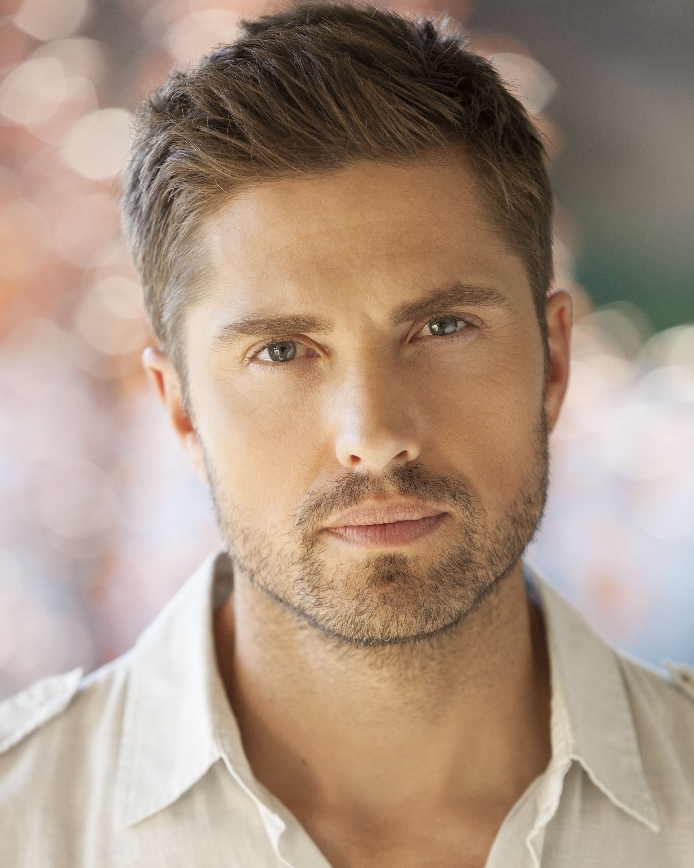 Eric Winter photos,Hank Steinberg photos,James Badge Dale photos,Levi Meaden photos,Martin Short photos,Sasha Roiz photos