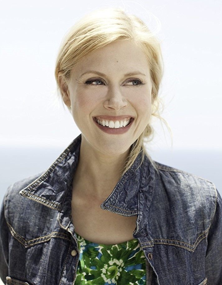 Janet Varney photos,Eric Guggenheim photos,LaTonya Borsay photos,Mackenzie Davis photos,Dougray Scott photos,Kristen Sieh photos