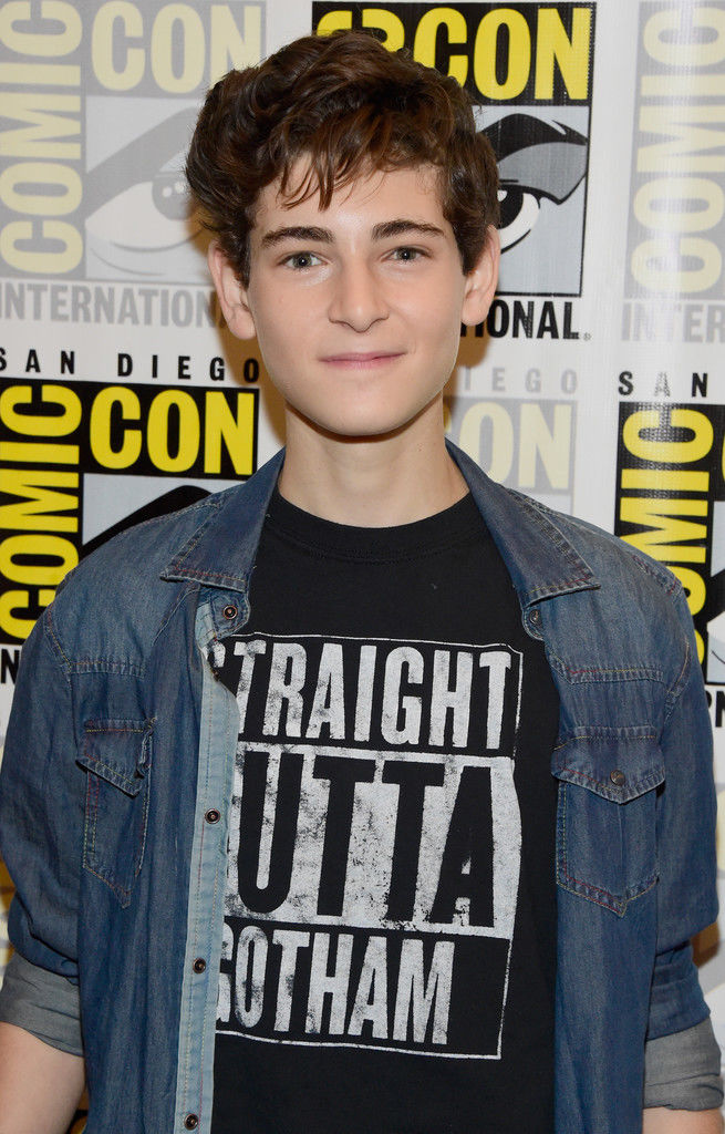 David Mazouz photos,Miley Cyrus photos,John Bradley photos,Alex Kurtzman photos,Reg Rogers photos,Ian McCulloch photos