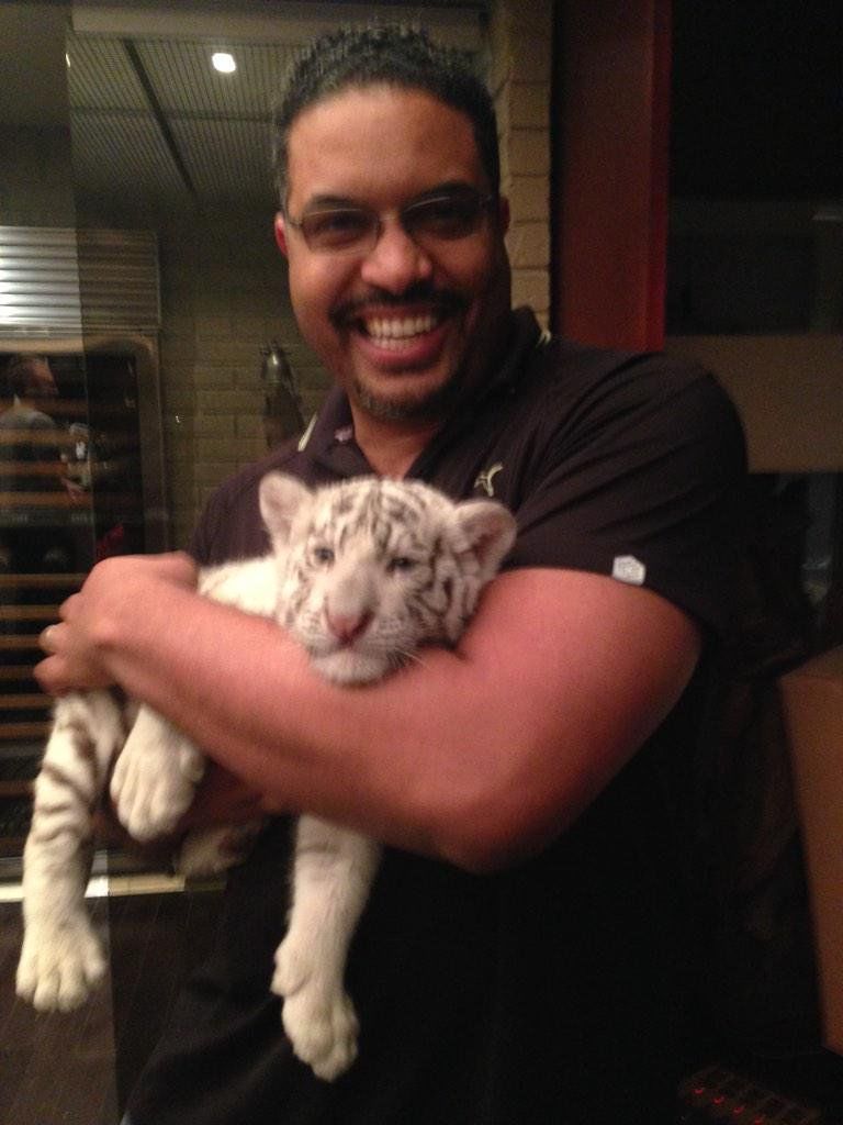 Terence Paul Winter photos,Adam Horowitz photos,Sera Gamble photos,Laz Alonso photos,Colin Hanks photos,Gary Dourdan photos