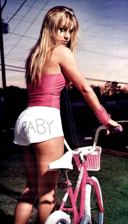 Britney Spears photos,Jason Gallagher photos,Julie Kavner photos,Angela Christian photos,Julia Ling photos,Robia Rashid photos