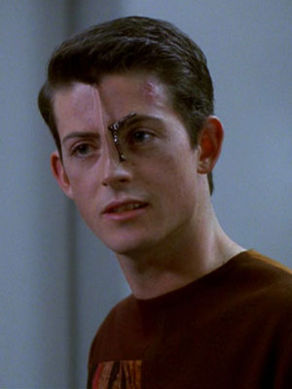 Startrek Voyager photos,