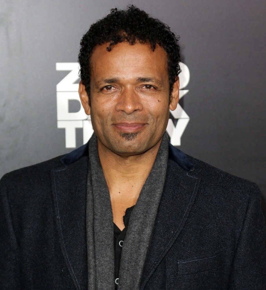 Mario Van Peebles photos,Nicholas Strong photos,Jennifer Widerstrom photos,Sarita Choudhury photos,Britney Spears photos,Ã‰velyne Brochu photos