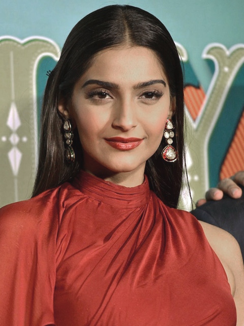 Sonam Kapoor photos,Mariana Klaveno photos,Ashley Gable photos,Britney Spears photos,Desmond Harrington photos,Andy Ackerman photos