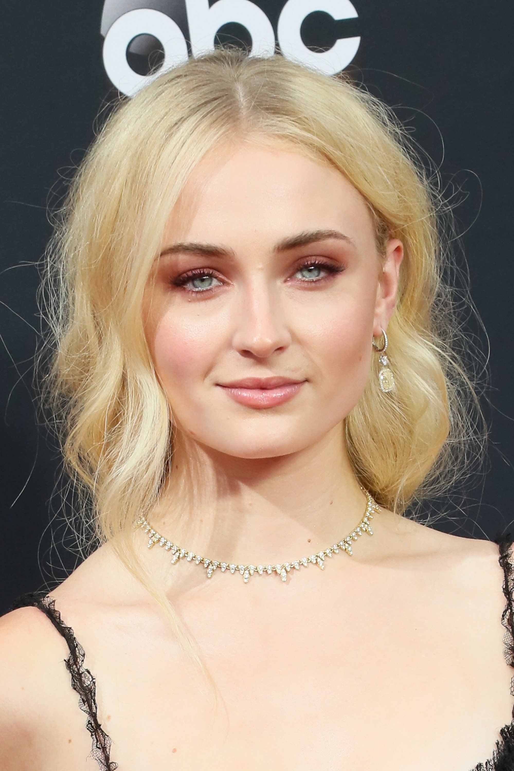 Sophie Turner photos,Melissa R. Byer photos,Shakira photos,Ron Canada photos,Nicole Beharie photos,Thomas J. Whelan photos