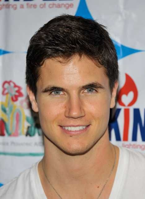 Robbie Amell photos,Harry Shum, Jr. photos,Reggie Lee photos,Yvonne Strahovski photos,Ginnifer Goodwin photos,Ted Kotcheff photos