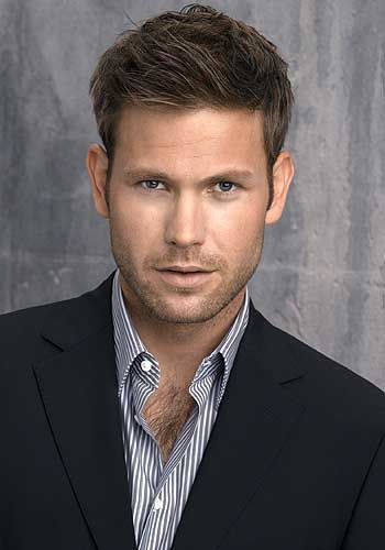 Matthew Davis photos,Jenji Kohan photos,Holden Goyette photos,Niko Nicotera photos,Peter Krause photos,Etan Cohen photos