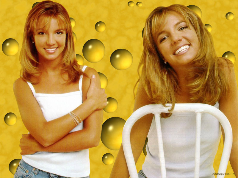 Britney Spears photos,Michael Piller photos,David McCallum photos,Yuko Miyamura photos,Julia Sarah Stone photos,Steve Robertson photos