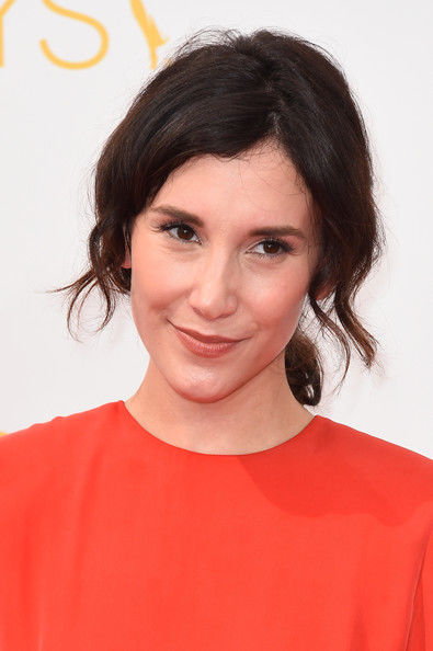 Sibel Kekilli photos,Kristin Bauer van Straten photos,Jennifer Beals photos,Julie Ann Larson photos,Lance Barber photos,Justin Falvey photos