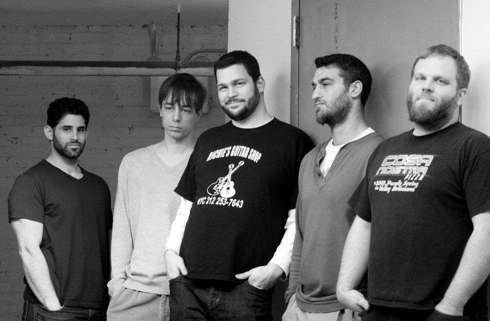 A Small Victory photos,ChloÃ« Sevigny photos,Kate Miner photos,Amanda Warren photos,Simon Mirren photos,Kendall Sherwood photos