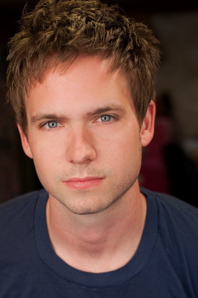 Patrick J. Adams photos,Anna Chlumsky photos,Mary-Louise Parker photos,Sarah Sokolovic photos,Leslie Grossman photos,Hunter Parrish photos