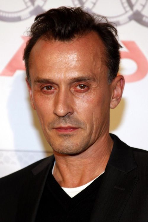 Robert Knepper photos,Eden Sher photos,CÃ©sar Domboy photos,Sonam Kapoor photos,Austin Amelio photos,David Labrava photos