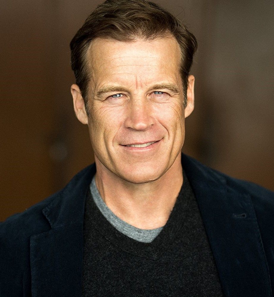 Mark Valley photos,Susan Sarandon photos,Chelsea Peretti photos,James Remar photos,Travis Van Winkle photos,Camille De Pazzis photos