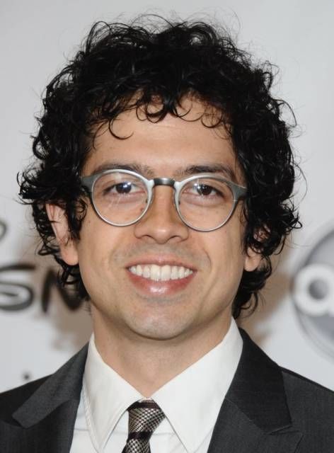 Geoffrey Arend photos,James Hiroyuki Liao photos,Stephen Williams photos,Emily Swallow photos,Tyler Posey photos,Mary Jo Deschanel photos