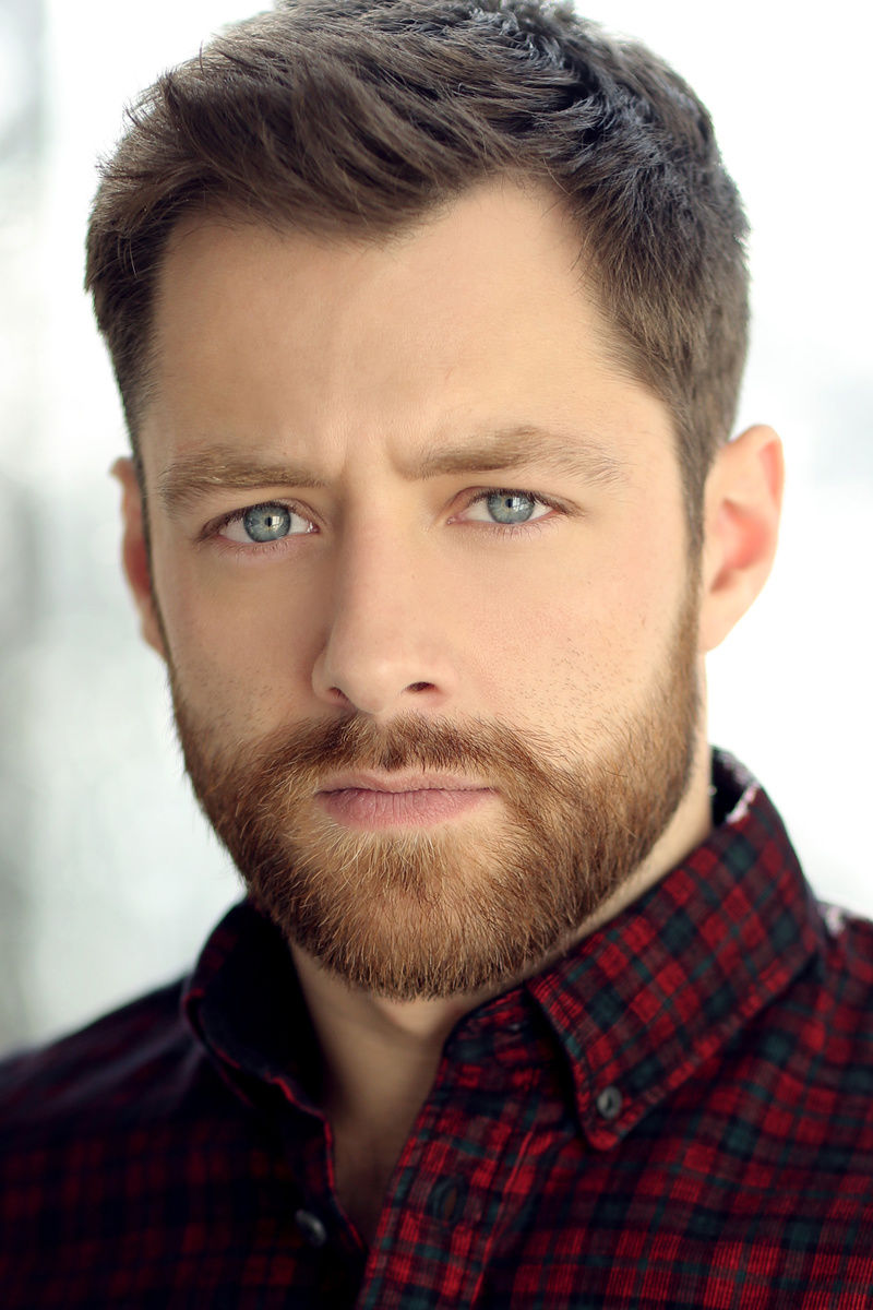 Richard Rankin photos,Peter Cambor photos,Marco Schnabel photos,Julie Kavner photos,Bridget Regan photos,Alex Newell photos