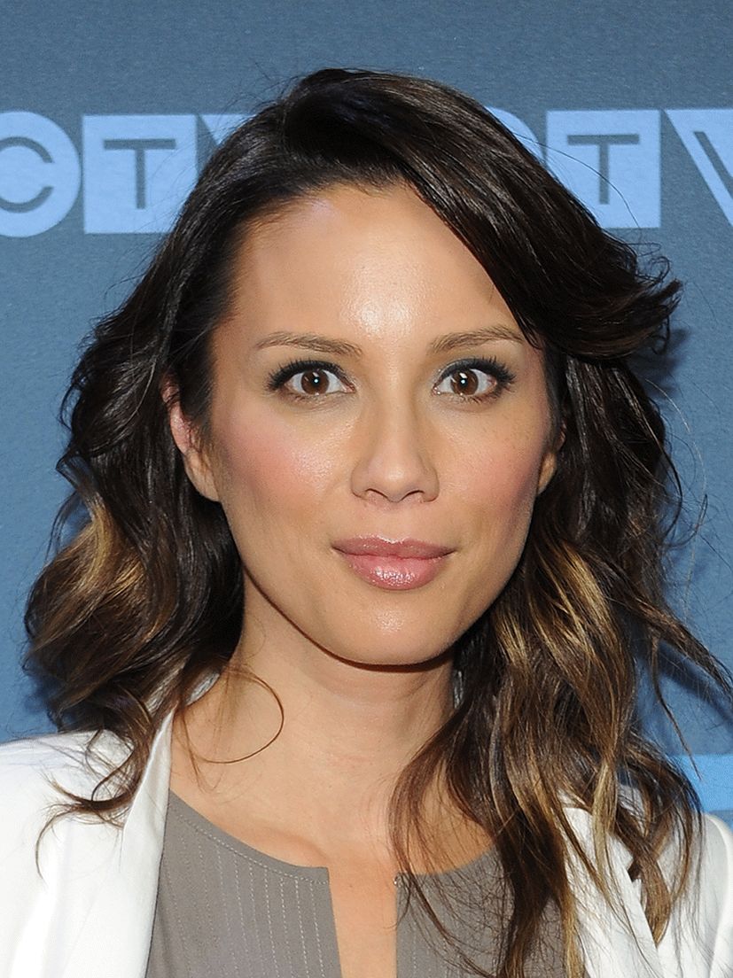 Lexa Doig photos,Willa Holland photos,Cody Fern photos,Rick Messina photos,Pierce Gagnon photos,Desmond Harrington photos