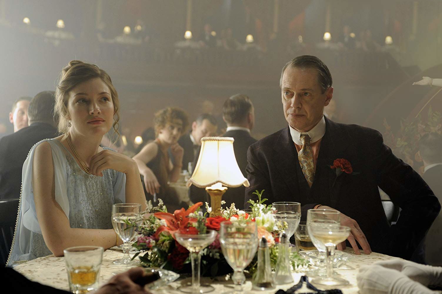 Belle Femme episode synopsis,reviews,forums,photos,