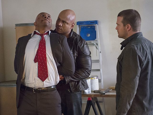 Between the Lines episode synopsis,reviews,forums,photos,