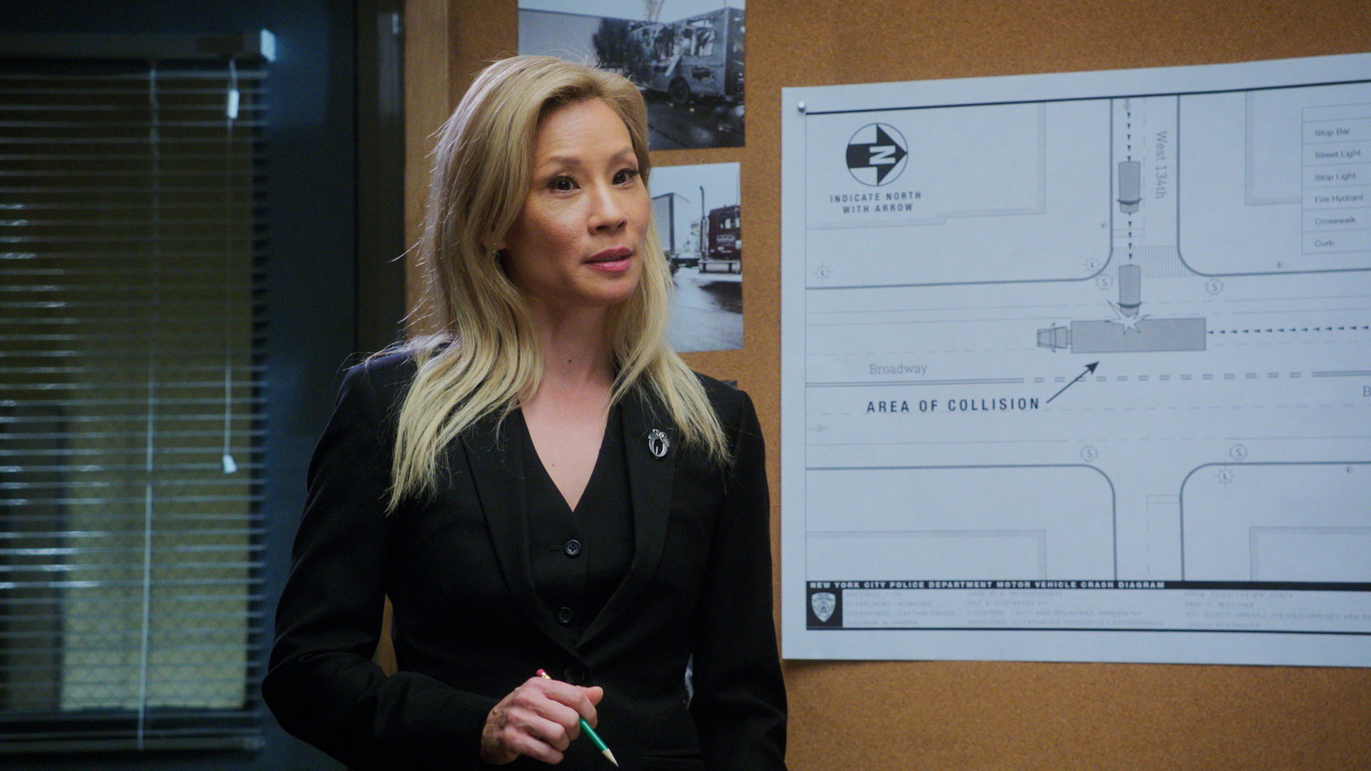Red Light, Green Light episode synopsis,reviews,forums,photos,