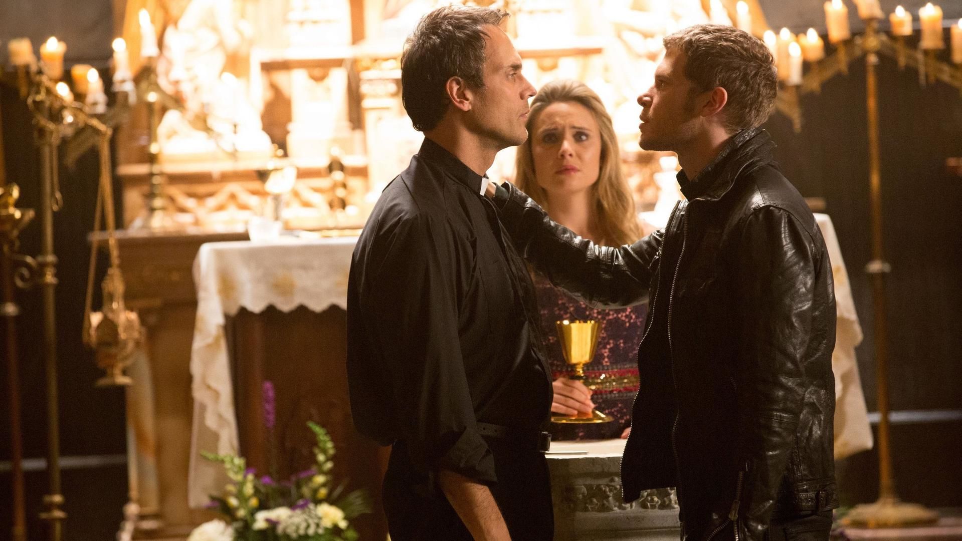 Crescent City episode synopsis,reviews,forums,photos,