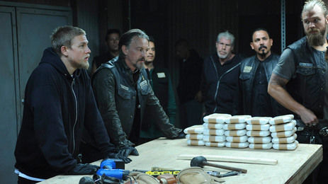 Brick episode synopsis,reviews,forums,photos,