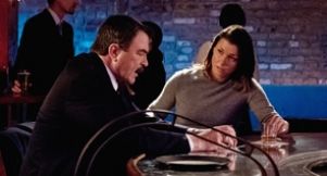 Framed episode synopsis,reviews,forums,photos,