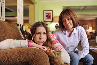 The Paper Route episode synopsis,reviews,forums,photos,