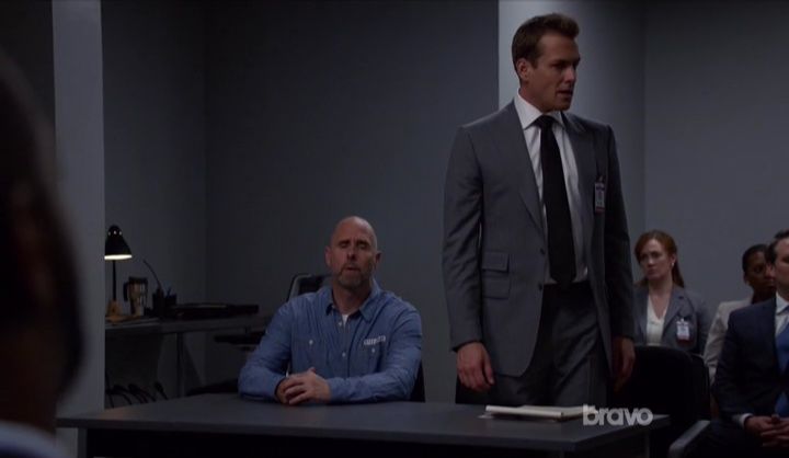 The Hand That Feeds You episode synopsis,reviews,forums,photos,