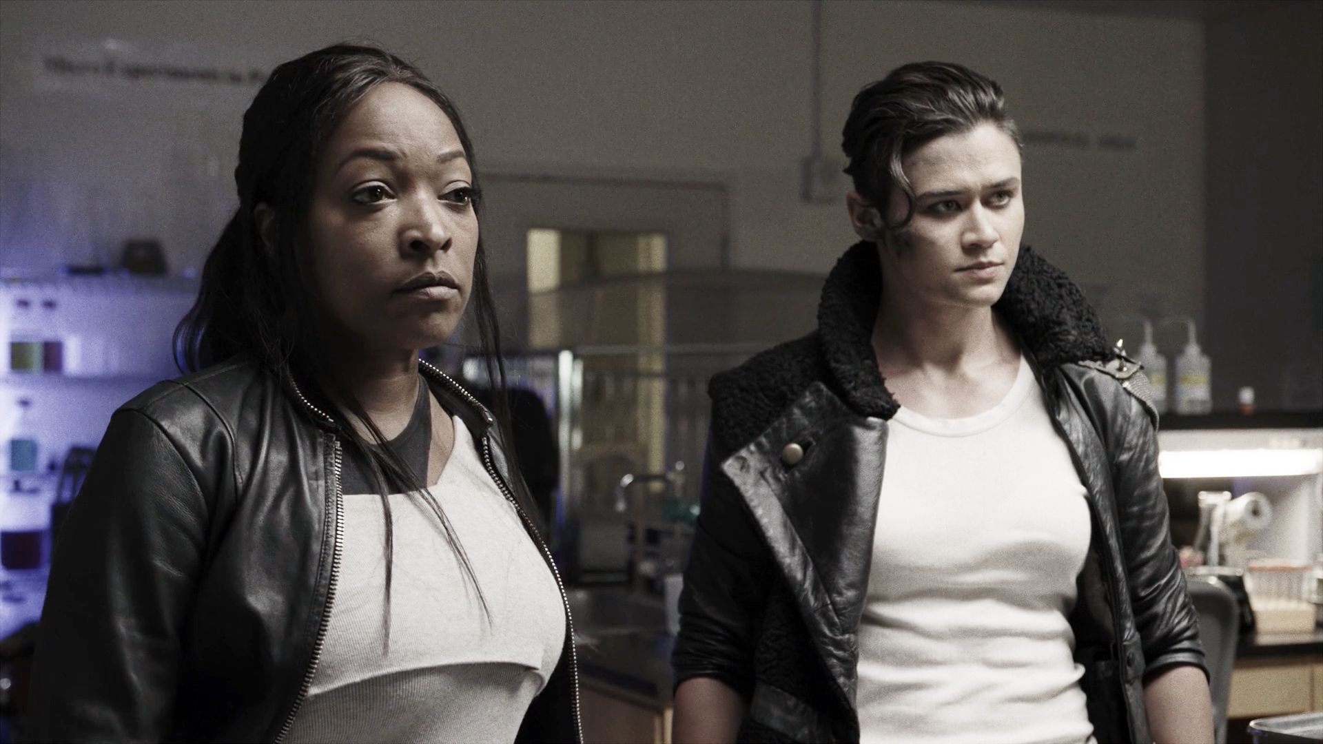 Escape from Altura episode synopsis,reviews,forums,photos,