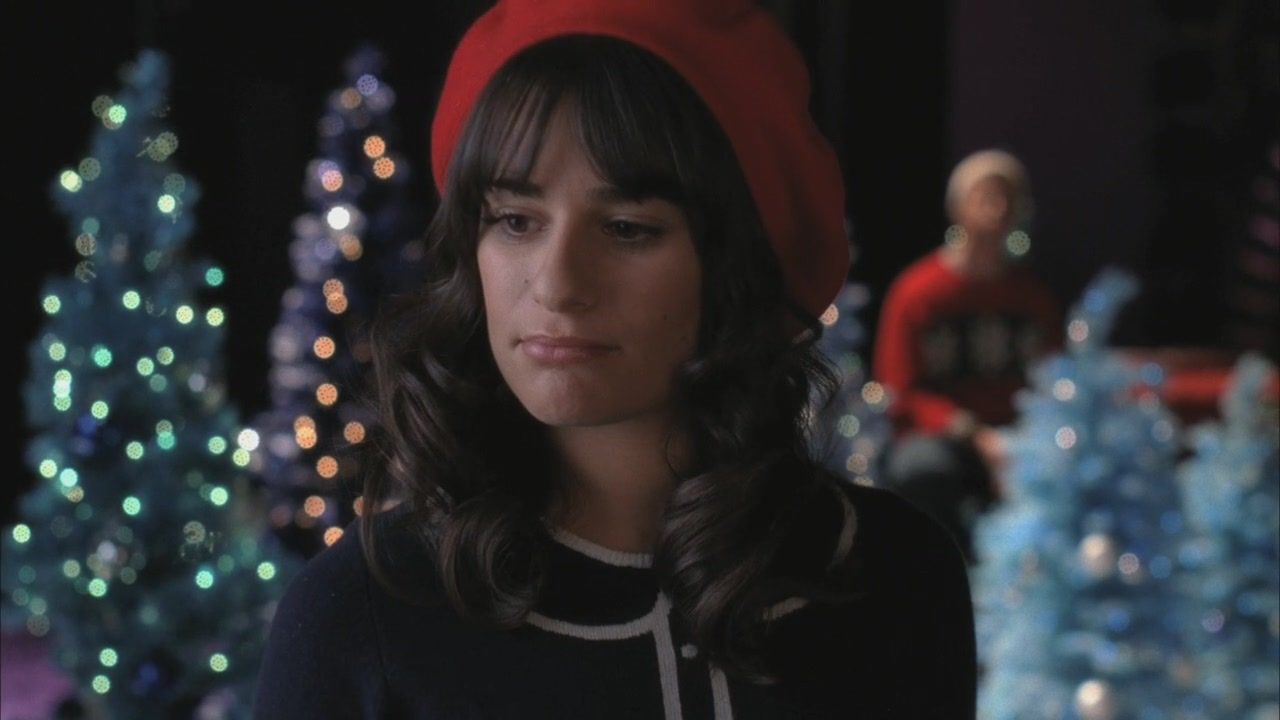 A Very Glee Christmas episode synopsis,reviews,forums,photos,