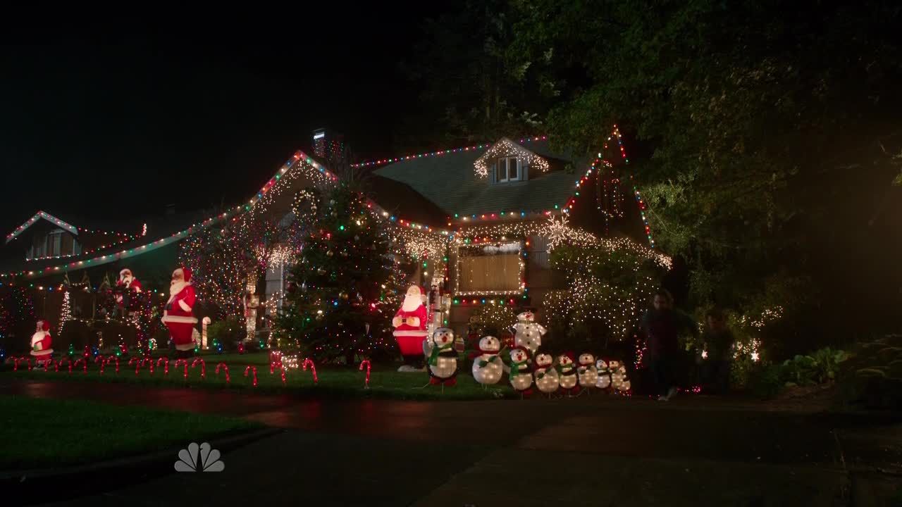 The Grimm Who Stole Christmas episode synopsis,reviews,forums,photos,