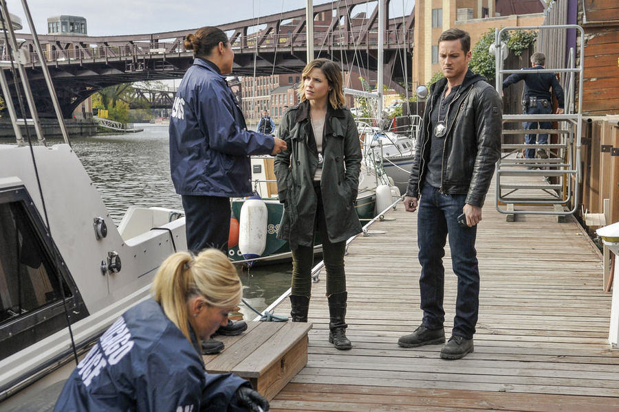 Never Forget I Love You episode synopsis,reviews,forums,photos,