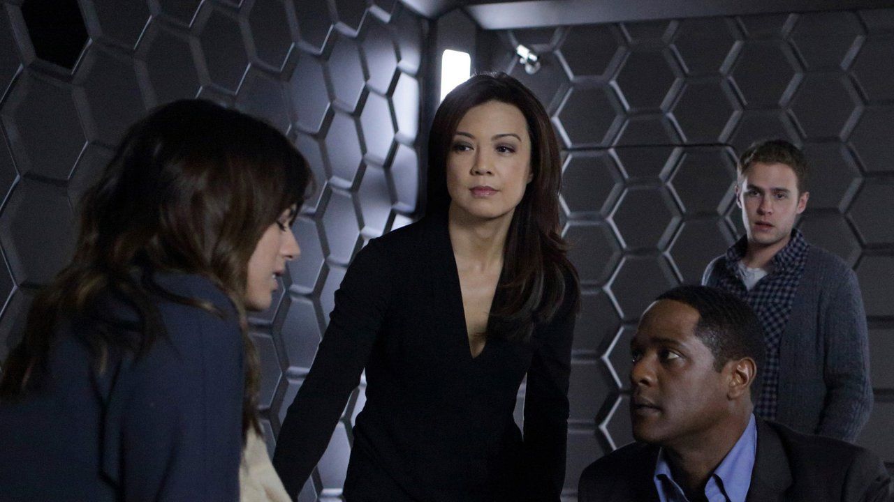 One of Us episode synopsis,reviews,forums,photos,