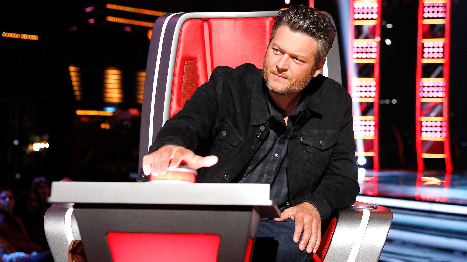 Blind Auditions Premiere, Part 4 episode synopsis,reviews,forums,photos,