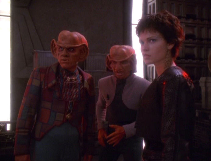 The Emperor's New Cloak episode synopsis,reviews,forums,photos,