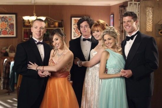 Hallelujah Hoedown episode synopsis,reviews,forums,photos,