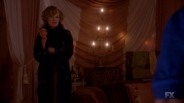 Blood Bath episode synopsis,reviews,forums,photos,
