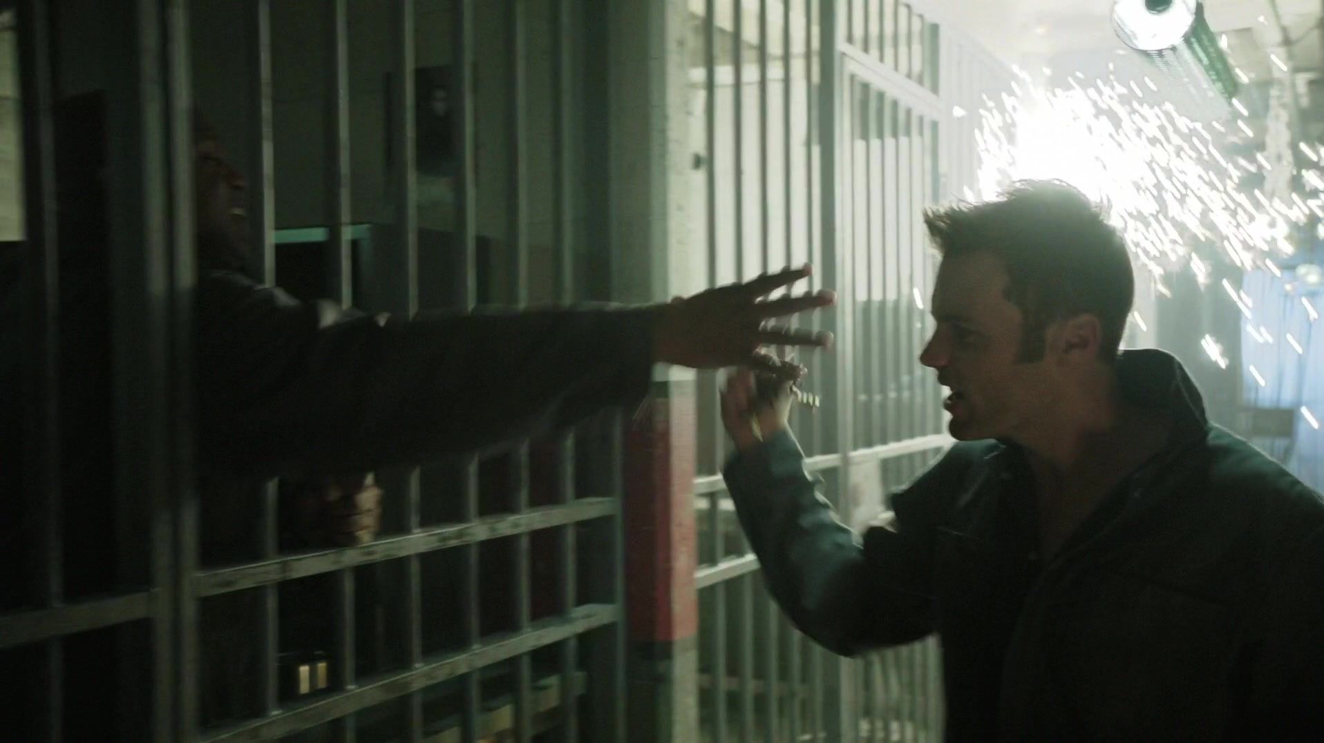 State v. Queen episode synopsis,reviews,forums,photos,