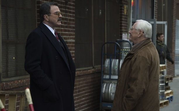 For the Community episode synopsis,reviews,forums,photos,