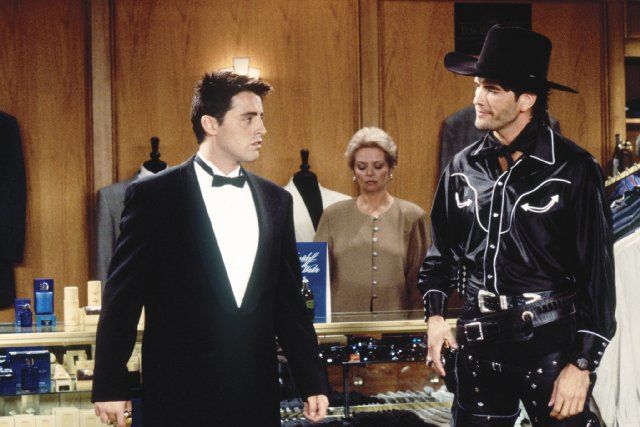 The One With the Breast Milk episode synopsis,reviews,forums,photos,