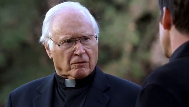 The Priest in the Churchyard episode synopsis,reviews,forums,photos,
