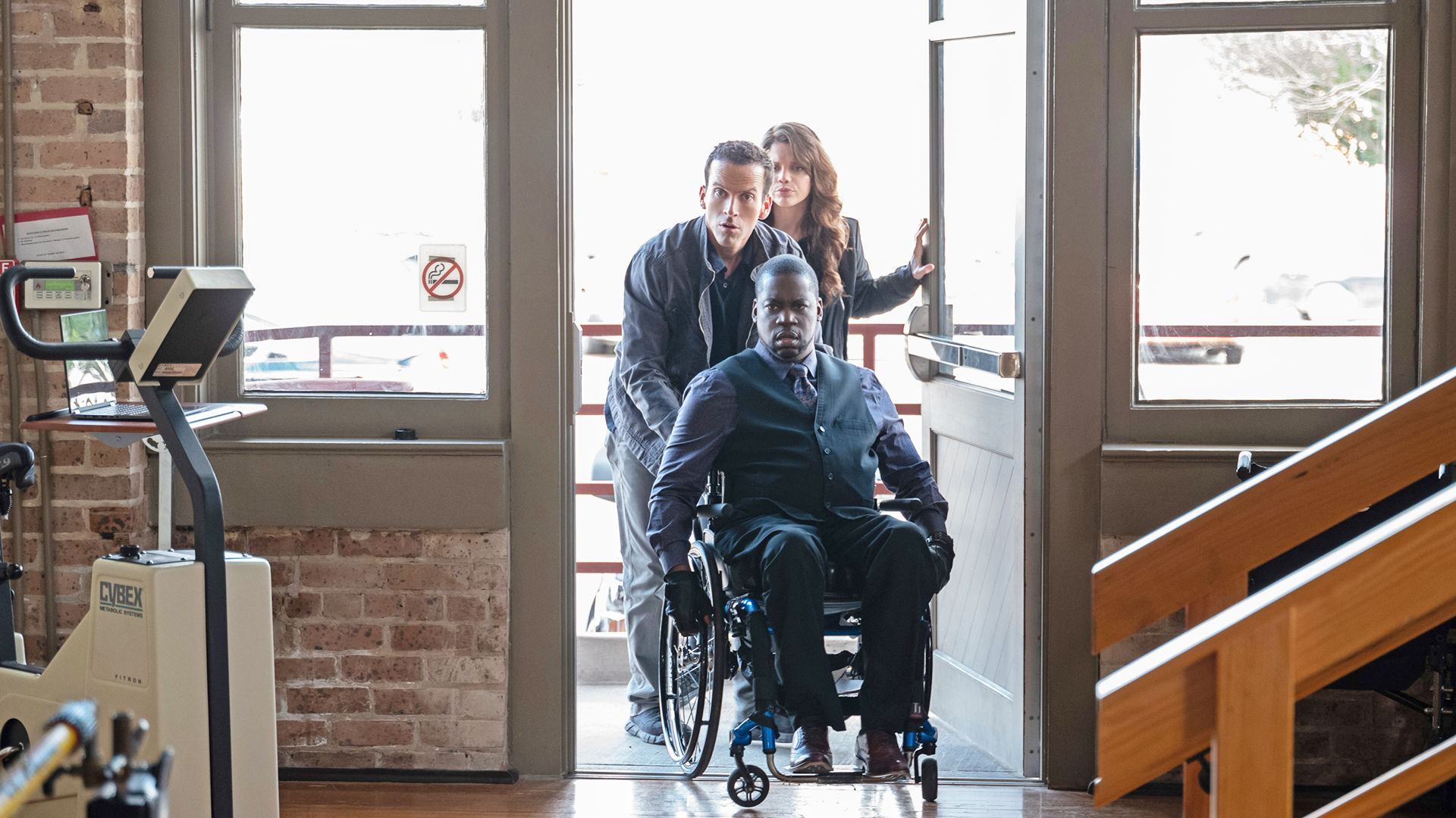 In Plain Sight episode synopsis,reviews,forums,photos,