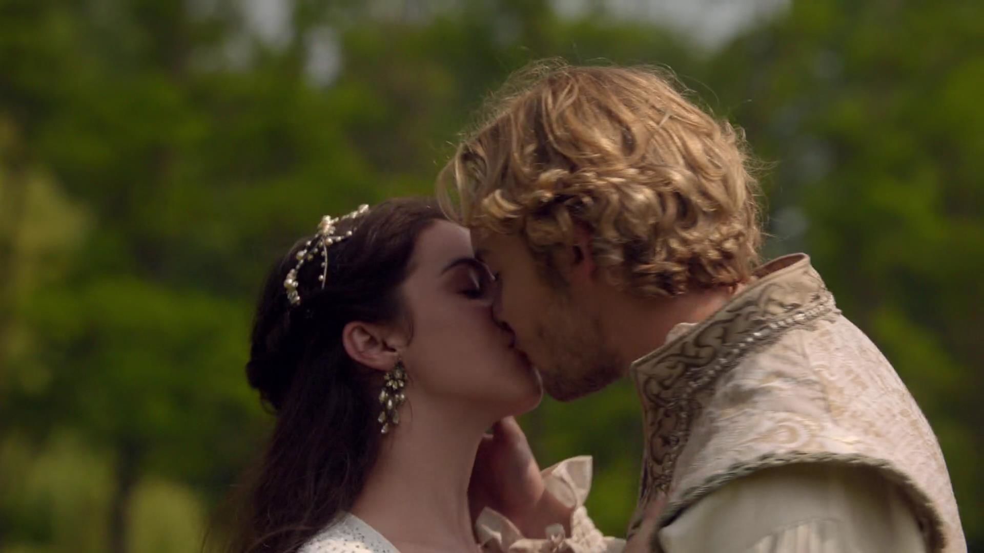 Three Queens, Two Tigers episode synopsis,reviews,forums,photos,