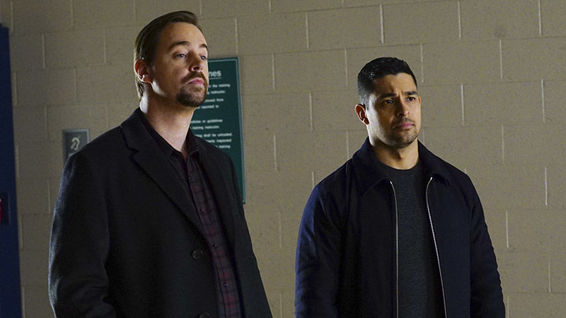 Family Ties episode synopsis,reviews,forums,photos,