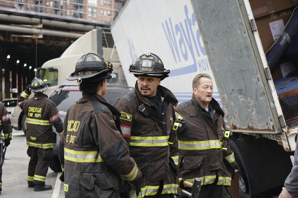 Inside These Walls episode synopsis,reviews,forums,photos,