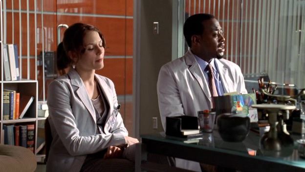 Maternity episode synopsis,reviews,forums,photos,