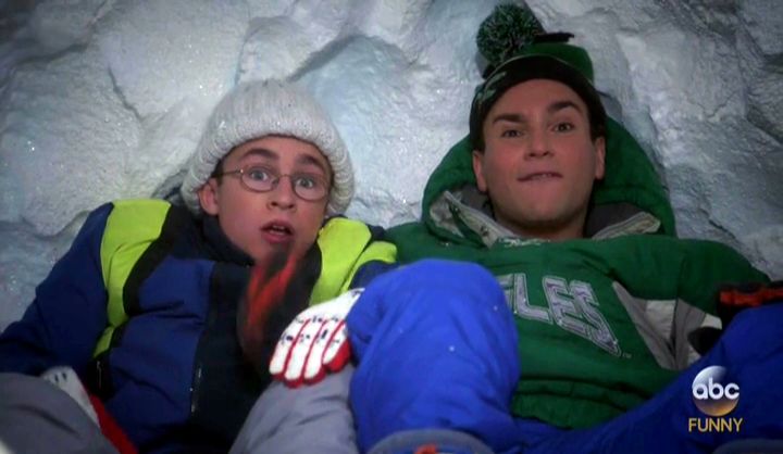 Snow Day episode synopsis,reviews,forums,photos,